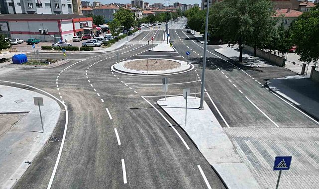 Melikgazi'de kavşak düzenlemesiyle trafik rahatlıyor