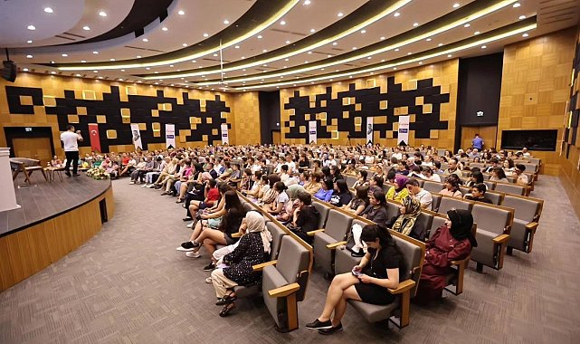 Merkezefendi Belediyesi LYS semineri düzenledi