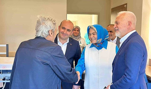 Milletvekili Gürcan, bayramın ilk gününü bayramlaşarak geçirdi