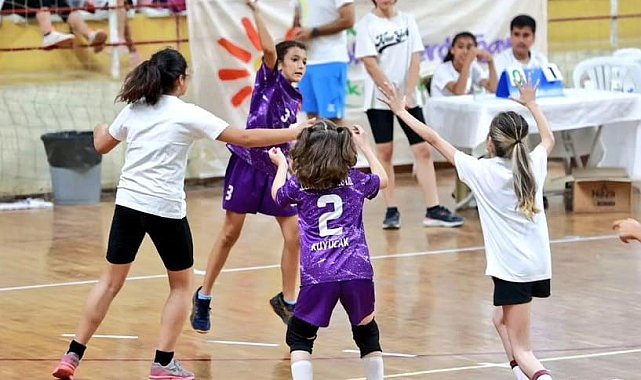 Minik Eller Hentbol Şenliği 9. kez yapılacak