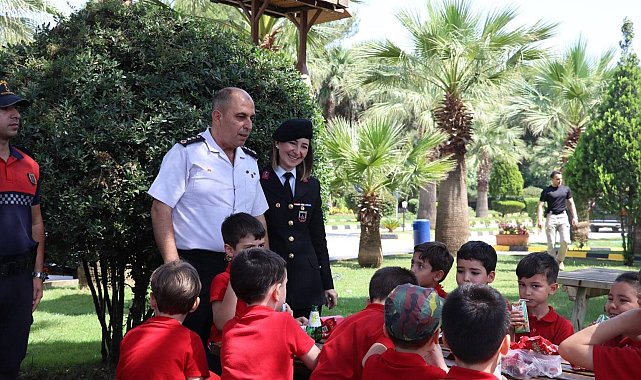 Minik öğrencilere jandarma tanıtıldı