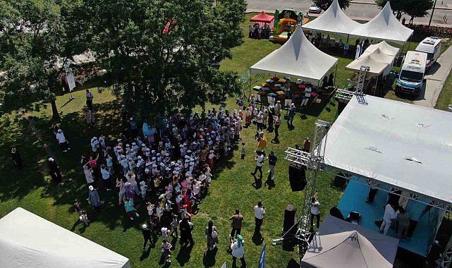 Minikler, çevre haftasında doyasıya eğlendi