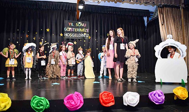 Miniklerin mezuniyet coşkusu