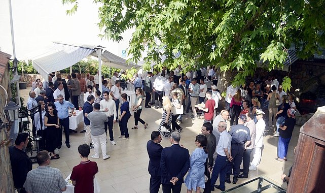 Mudanya protokolü bayramlaştı