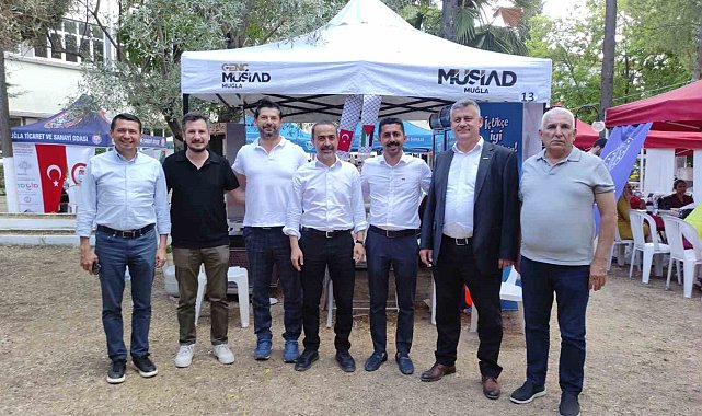 Muğla'da Filistin'e yardım için hayır çarşısı kuruldu