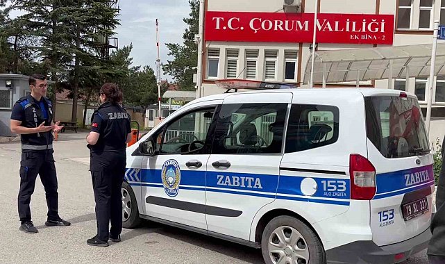 Nüfus cüzdanını kaybeden üniversite adayı zabıta ekipleri tarafından sınav merkezine götürüldü