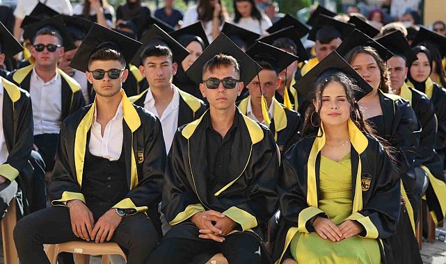 Nurettin Çarmıklı Madencilik Mesleki ve Teknik Anadolu Lisesi ilk mezunlarını verdi