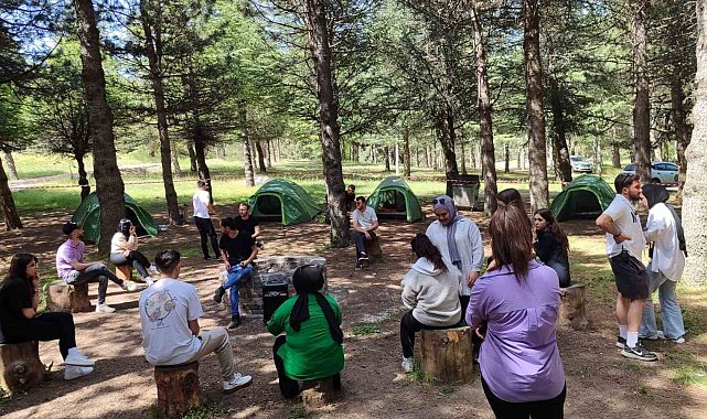 Öğrencilere Simav Gölcük Yaylası'nde gençlik kampı