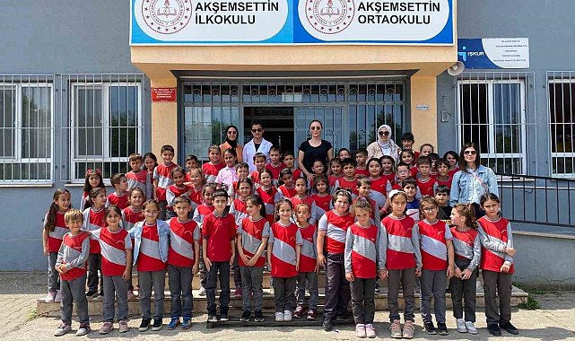 Öğrencilerle fiziksel aktiviteler yapıldı