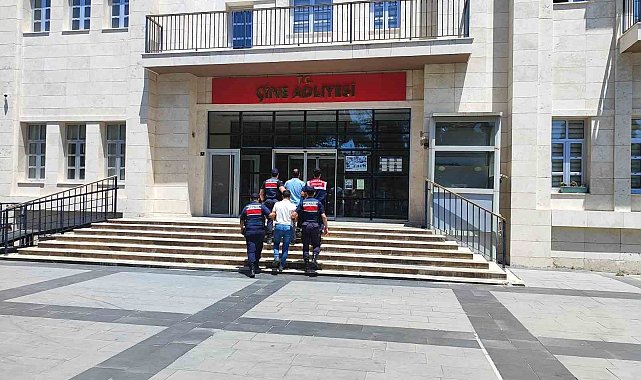 Önce keşif yaptılar sonra çaldılar, jandarmadan kaçamadılar