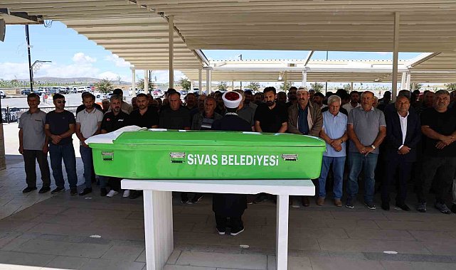 Organları 4 hastaya umut oldu, Sivas&#039;ta son yolculuğuna uğurlandı