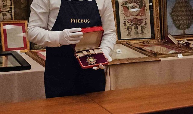 Osmanlı ve Cumhuriyetin ilk dönemlerinden kalan tarihi eserler açık artırmada