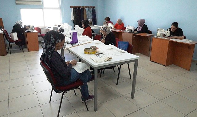 Osmanlı'nın ince sanatı Maraş İşi, MELMEK kurslarıyla yaşatılıyor