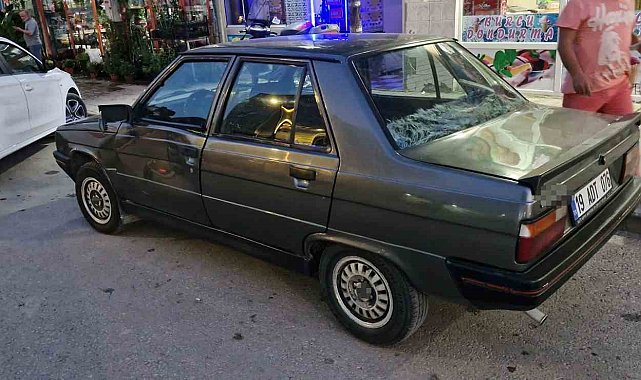 Otomobile çarpan motosikletli yaralandı