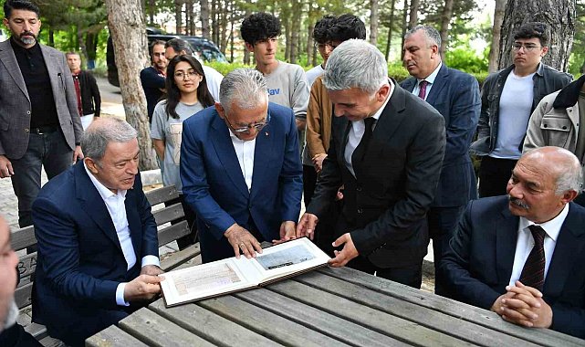 Pazarören Fen Lisesi'nden Büyükkılıç'a sürpriz