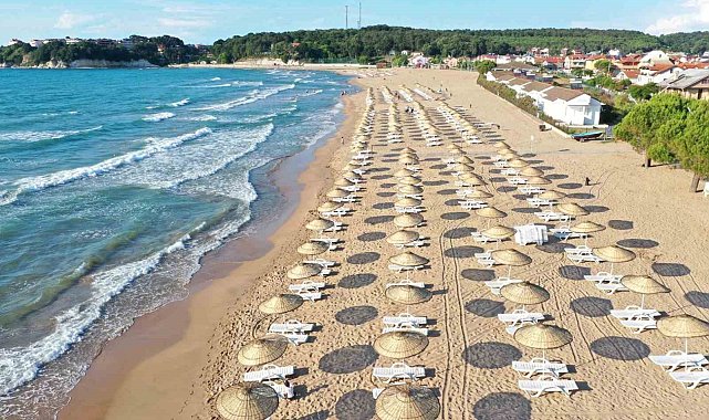 Plajlar yaza hazır, tatilcileri bekliyor