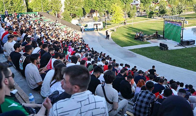 Sakaryalılar milli maçı dev ekranda izleyecek