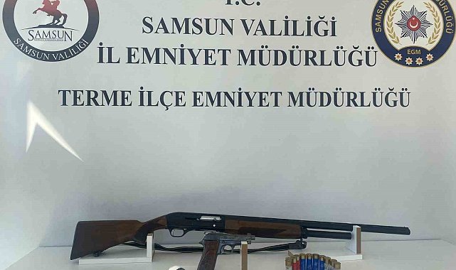 Samsun'da kenevir ve ruhsatsız tabanca ele geçirildi
