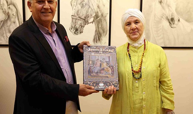 SANKO Sanat Galerisi'nde 'Atlar' temalı resim sergisi