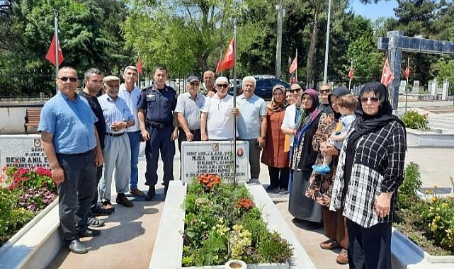 Şehit uzman çavuş kabri başında dualarla anıldı