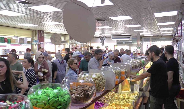 Şekerciler satışlardan memnun