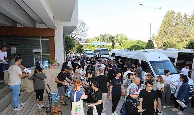 Selçuk Belediyesinden sınav günü ulaşım desteği