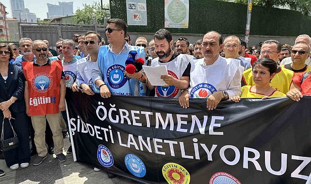 Sendikalar Ümraniye'deki öğretmene saldırıyı protesto etti
