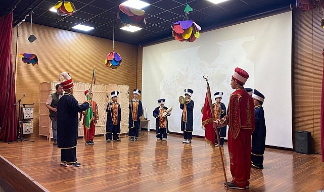SGM'deki yılsonu etkinliği beğeni topladı