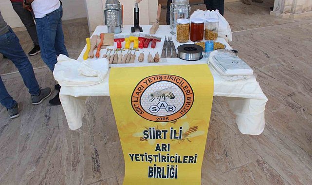 Siirt'te arıcılara yüzde 50 hibe destekli arı kovanı dağıtıldı