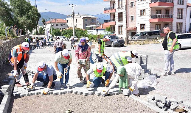 Sındırgı'da imece kültürü canlanıyor