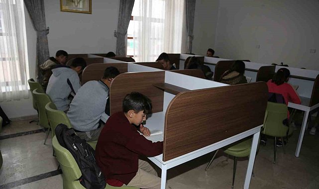 Sivas'ta kütüphanelere ziyaretçi akını