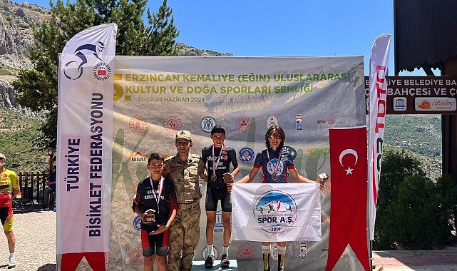 Spor A.Ş. sporcuları Erzincan'dan 7 madalya ile döndü