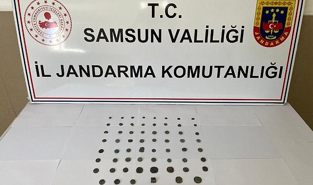 Tarihi eser kaçakçısı jandarma ekiplerince yakalandı