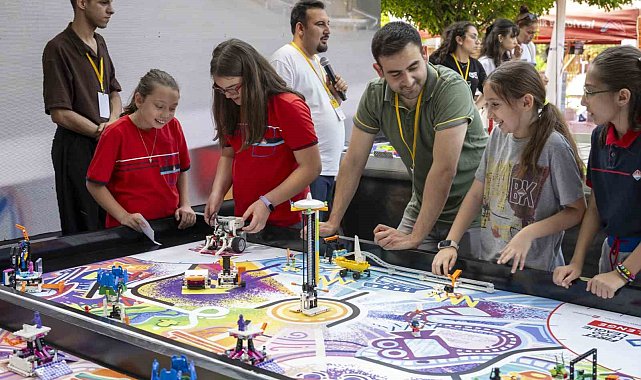 Tarsus Gençlik Kampı, bu kez bilimsel etkinliğe ev sahipliği yaptı