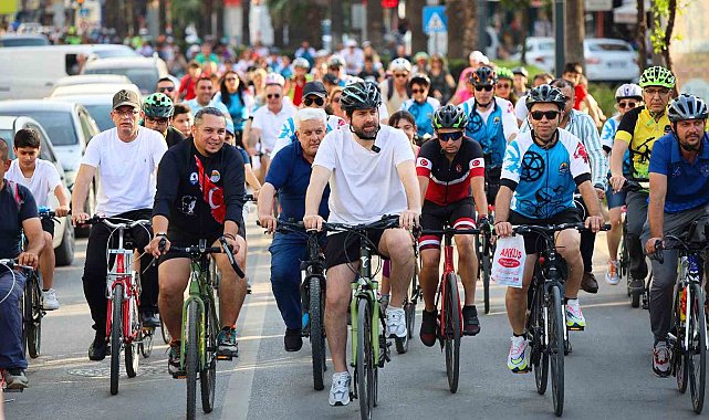 Tarsus'ta 'temiz bir çevre için' pedal çevirdiler