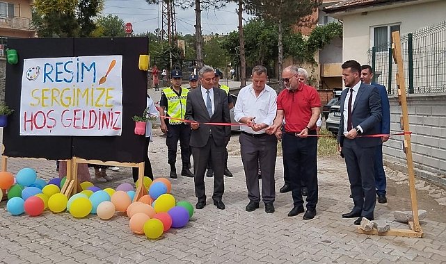 Tavşanlı Balıköy'de renkler ve sanat buluştu