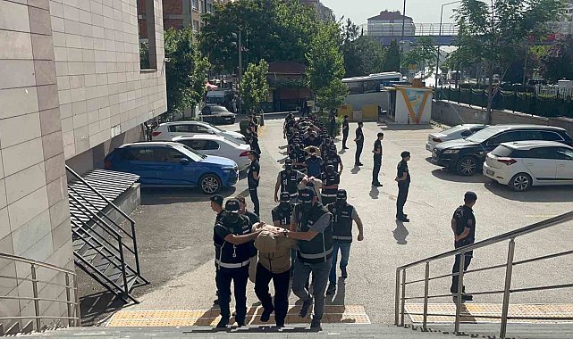 Tefecilik yaparak 153 milyon TL gelir elde eden 12 kişi adliyeye sevk edildi