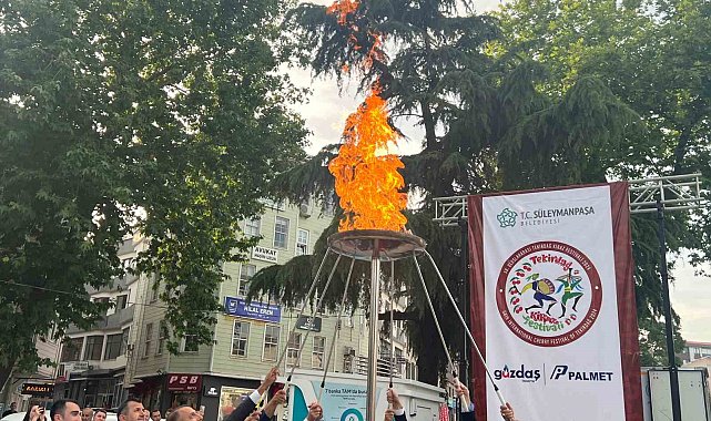 Tekirdağ Uluslararası Kiraz Festivali korteji renkli görüntülere sahne oldu