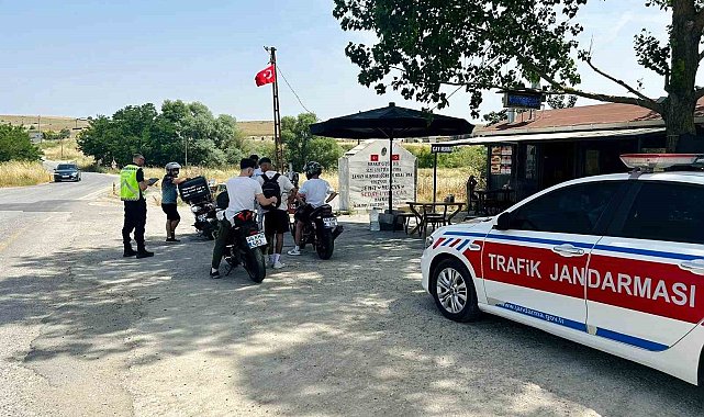 Tekirdağ'da emniyet şeridini ihlal eden 9 kişiye 65 bin lira ceza