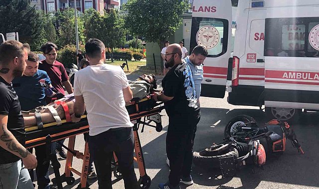 Tekirdağ'da motosikletle otomobilin çarpıştığı kaza kamerada