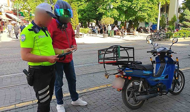 Trafiğe kapalı alanlara giren 11 motosiklet sürücüne ceza yazıldı