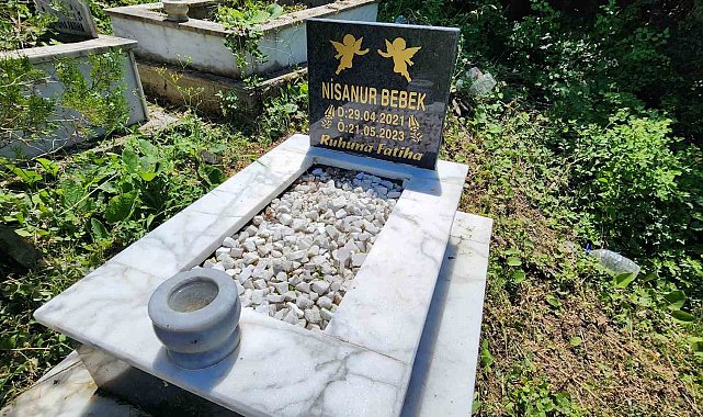 Türkiye'nin konuştuğu olayda Nisanur bebeğin mezarındaki yazı duygulandırdı