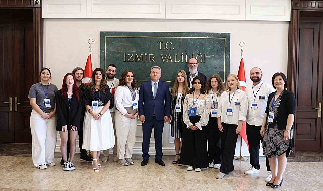 Uluslararası öğrenciler üçüncü kez İzmir'de buluştu