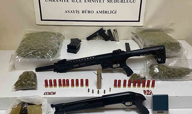 Ümraniye'de uyuşturucu ticareti yapılan oto galeriye baskın: 1 kişi yakalandı