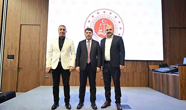 Ünal ve Altuntepe'den Bakan Tunç'a ziyaret
