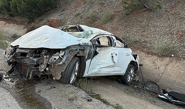 Uşak'ta İl Genel Meclis Üyesi kazada ağır yaralandı