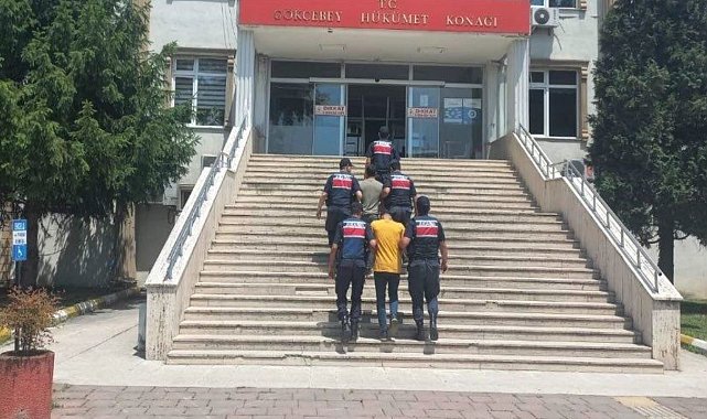 Uyardığı kişilerin saldırısına uğrayıp, parasını çaldırdı