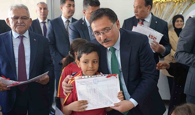 Vali Çiçek: "Kayseri'de eğitimde altın bir yıl geçirdik"