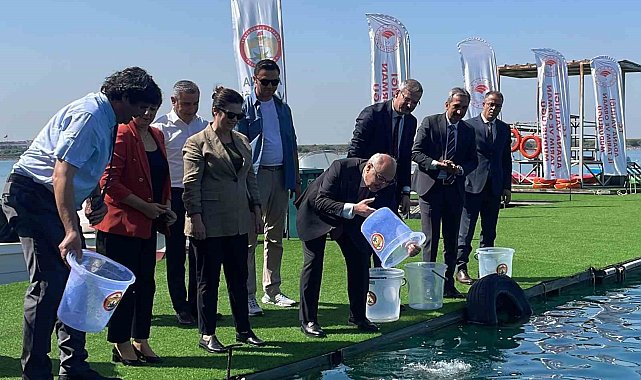 Vali Köşger: "Her Adanalı için göle bir sazan bırakıyoruz"