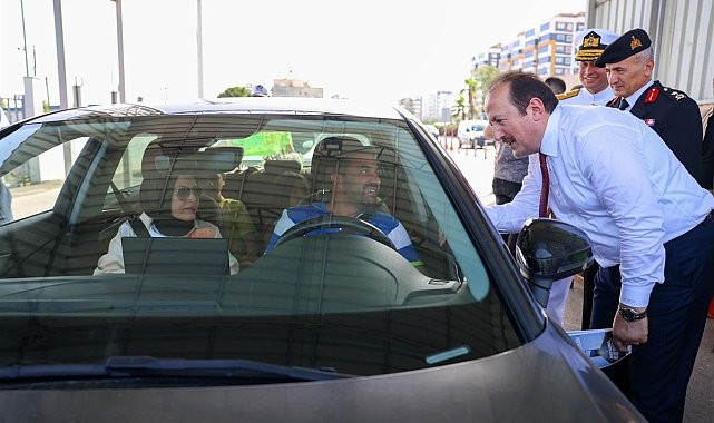 Vali Pehlivan: "Mersin'de 9 günlük bayram tatili süresince her gün 2 bin 950 personel görev yapacak"